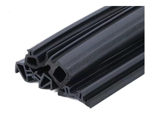 하치백 및 비츠 NBR/FKM/EPDM/HNBR 재료를 위한 자동차 지붕 좌측/우측 고무 스트립 봉쇄